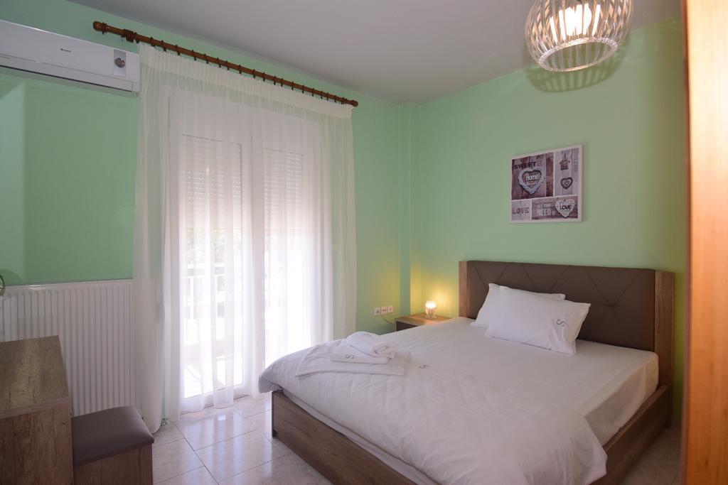 Bourlis Apartments أسبروبالتا المظهر الخارجي الصورة