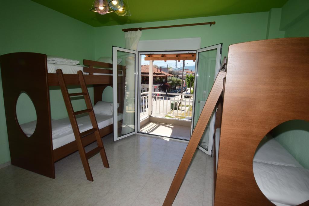Bourlis Apartments أسبروبالتا المظهر الخارجي الصورة