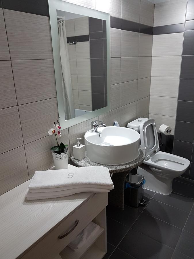 Bourlis Apartments أسبروبالتا المظهر الخارجي الصورة